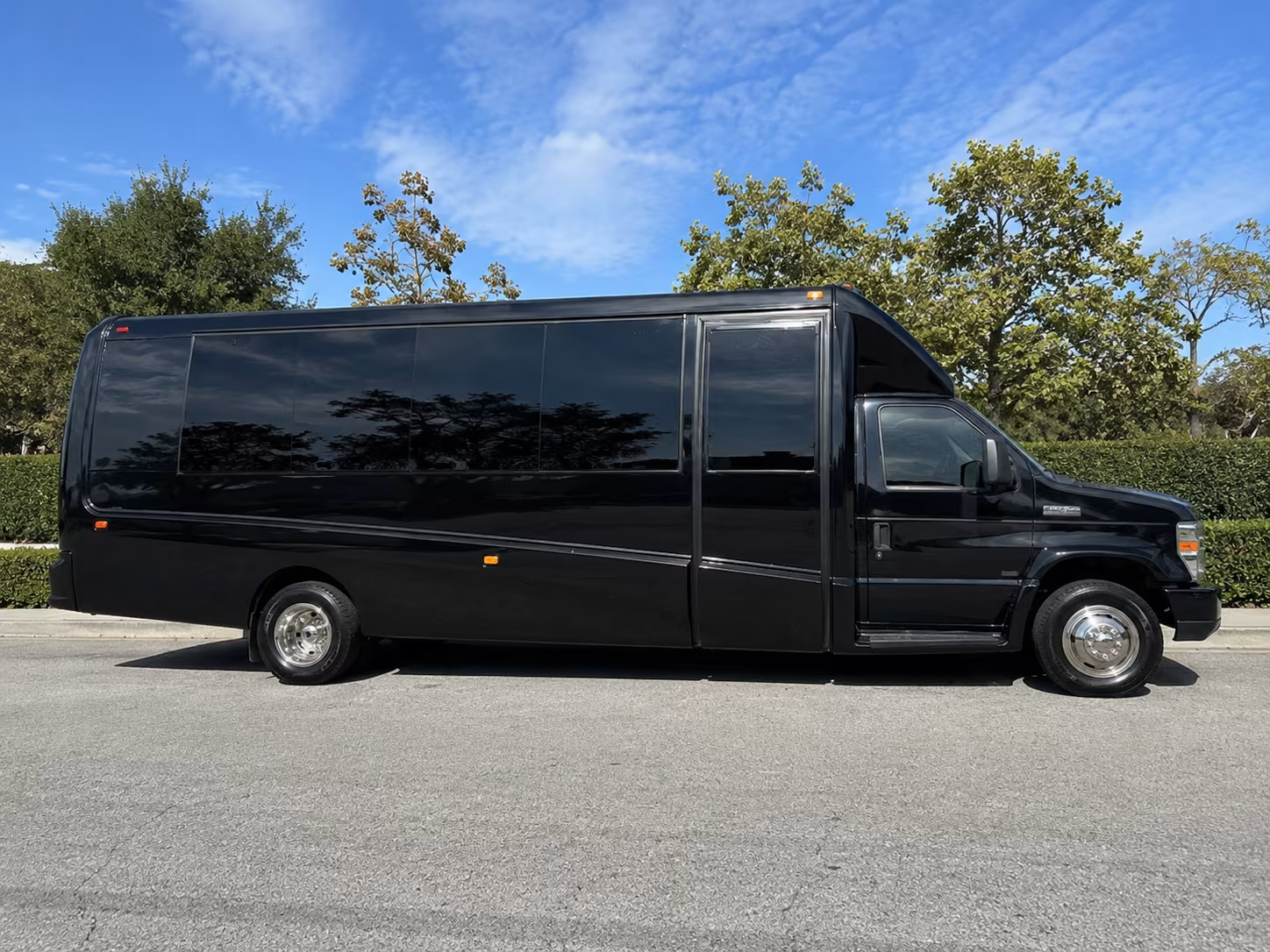 meridian bus rentals
