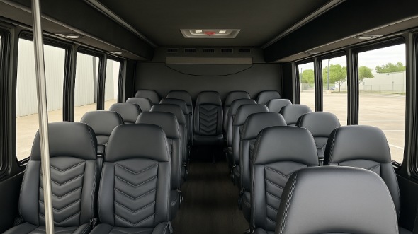 caldwell 15 passenger minibus rental