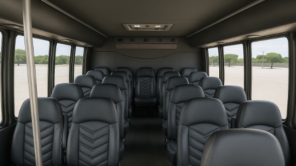 caldwell 25 passenger minibus rental